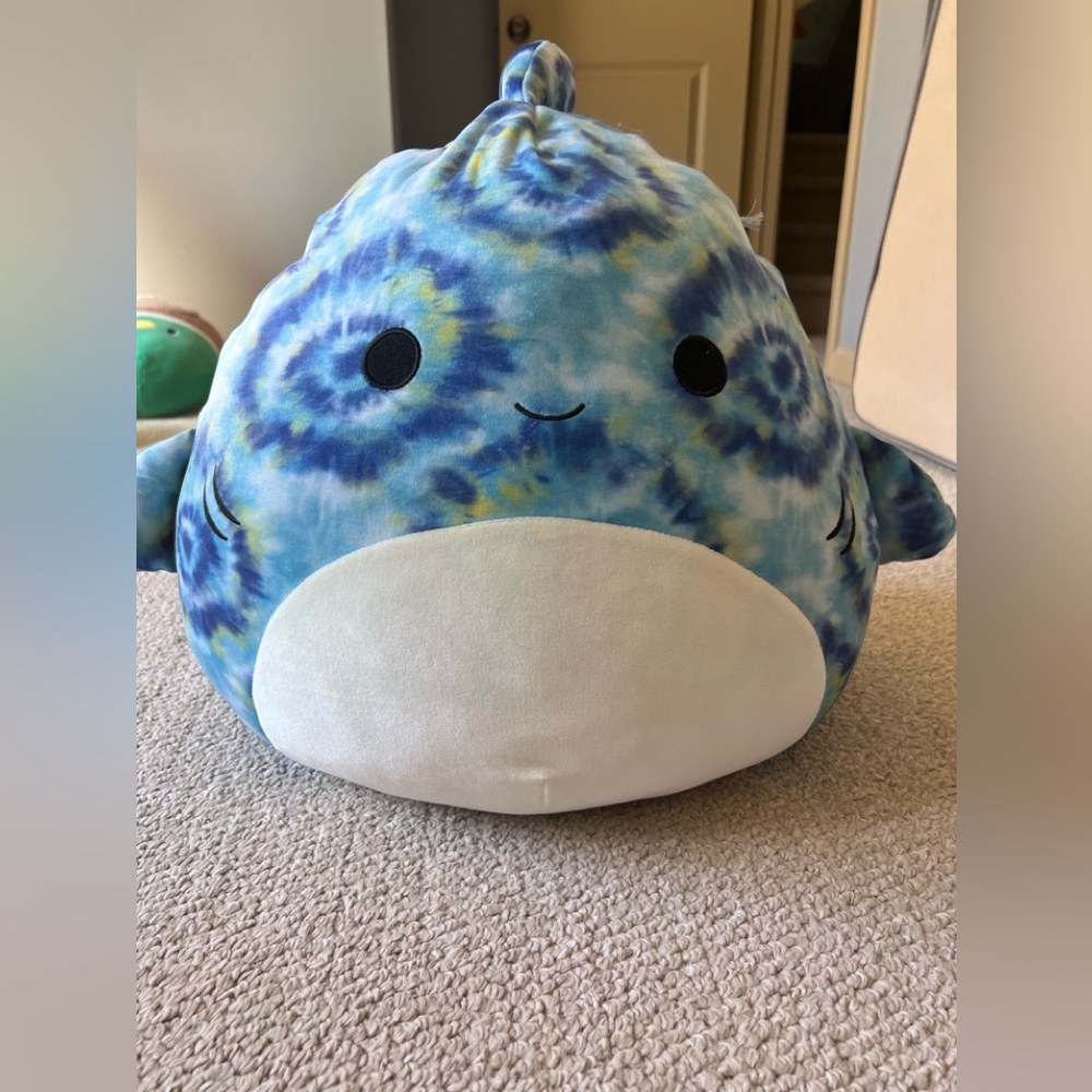 Squishmallows Shark 20 inch